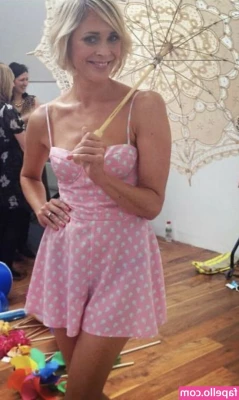 Jenni Falconer [ jenni-falconer ] - can u tell i want u to cum for me? 👼🏻