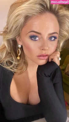 Emily Atack [ emily-atack ] - How s your Sunday  Do you want to spend the rest of it with your