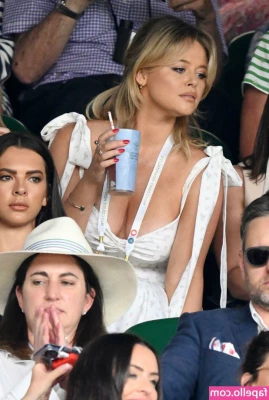Emily Atack [ emily-atack ] - striptease and pussyfuck with fingers and dildo for you🔥😘 i
