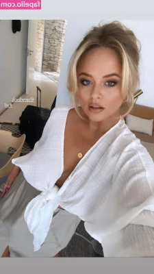Emily Atack [ emily-atack ] - 💛 🍋 long thin heels long thin legs 👠🦵