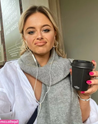 Emily Atack [ emily-atack ] - was sucking NoName cock and went a little crosseyed (scroll for the