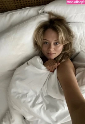 Emily Atack [ emily-atack ] - some spicy new content is up now
