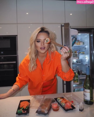 Emily Atack [ emily-atack ] - Come jump on it