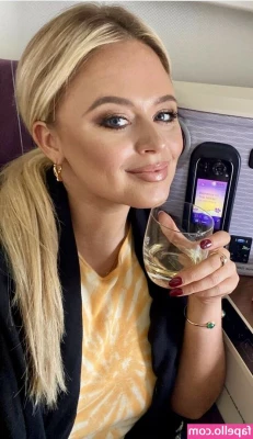 Emily Atack [ emily-atack ] - WOOO ITS THONG THURSDAY 😜👌