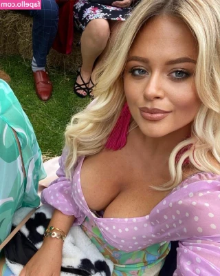 Emily Atack [ emily-atack ] - 😎 𝒶𝓁𝓁 𝓌𝑒𝓉 𝒾𝓃 𝓊𝓇 𝓅𝑜𝑜𝓁