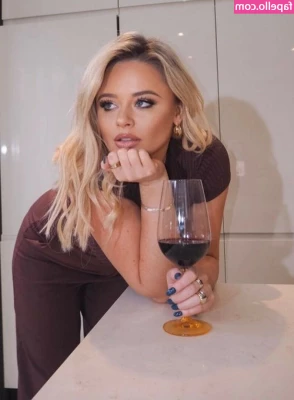 Emily Atack [ emily-atack ] - Tomorrow a sha rizel video  Therr is a delay from Rachel Aldanas part