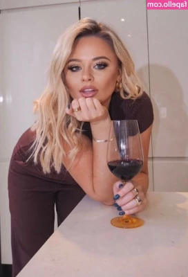 Emily Atack [ emily-atack ] - Soooo fucking hot today