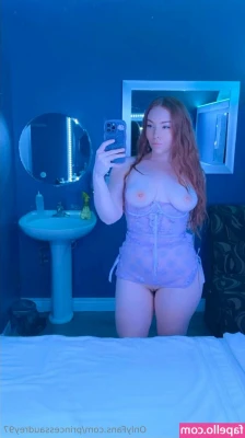 princessaudrey97 - Thought I'd offer up a bum deal to you all today, as it's been so hot