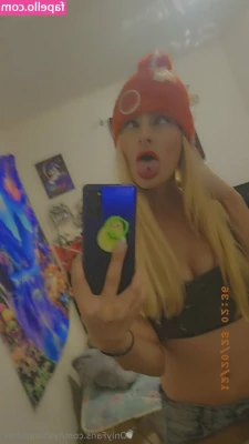 princessdarkness666free - I could never imagine that fucking my chair would make me so horny
