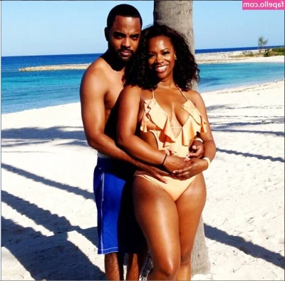 Kandi Burruss [ kandi-burruss ] - And so December begins :3 I'm about to be a very Busy-ber!  Sorry for