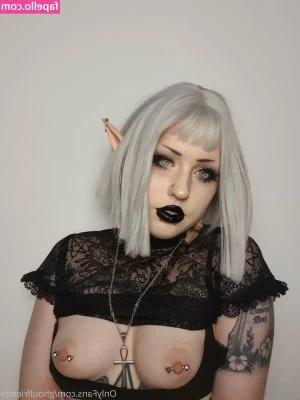 ghoulfriendx - Cheeky little 🐱