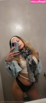 amayasornioficial [ amayasornioficial-1 ] - Photoset coming - Do you like these heels? x