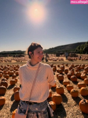 Nicole Maines [ nicole-maines ] - Na$ty and Classy, so entice me 🥵😋💕💕