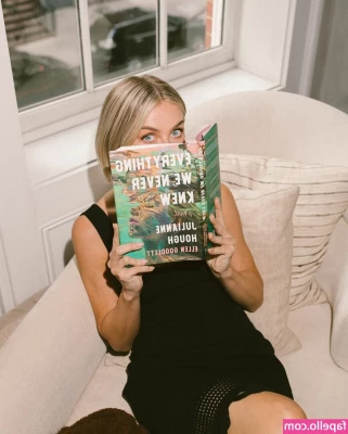 Julianne Hough [ julianne-hough ] - Sneak Peek