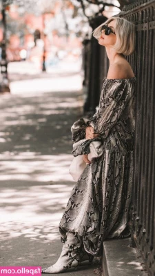 Julianne Hough [ julianne-hough ] - Waiting for you to arrive