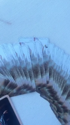 Julianne Hough [ julianne-hough ] - 𝐌𝐄𝐊𝐀 𝐌𝐀𝐈𝐃 𝐋𝐎𝐀𝐃𝐈𝐍𝐆...