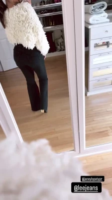 Maria Menounos [ maria-menounos ] - Pray that its a horny pervert looking for a cheap blowjob