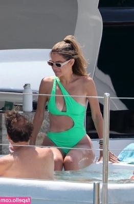 Maria Menounos [ maria-menounos ] - Hey it s been so long right  Well  I m glad that you re here and I m