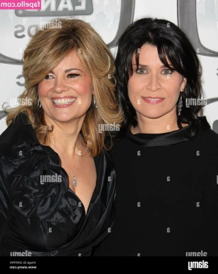 Nancy McKeon [ nancy-mckeon ] - Peep that pussy for a Saturday snack 🥵