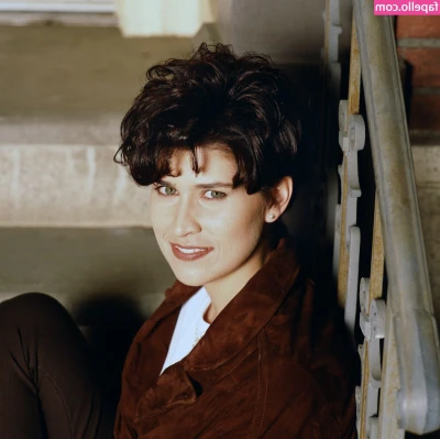 Nancy McKeon [ nancy-mckeon ] - Do you love that sound ...?