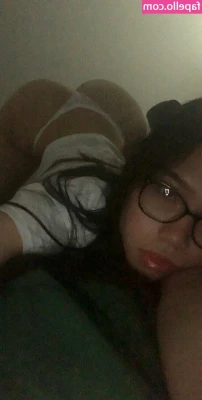 Alani Pham [ alani-pham ] - I heard you need a cuddle buddy :3 💕