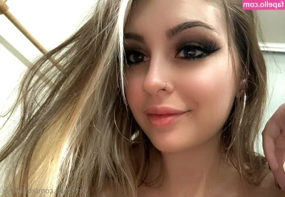 xbrielleyx - Look at those big balls full of fresh cum