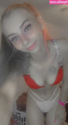 Miss Kay [ miss-kay ] - In bed + craving someone that can handle me 😈