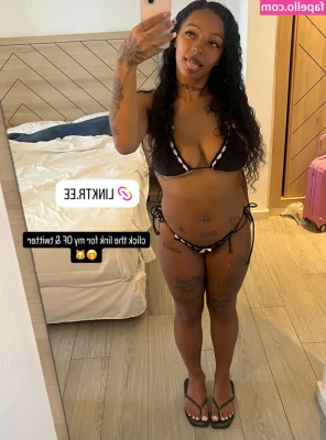 AaliyahBhadxx - i have never felt this sexy.. the bodysuit gives me summer, ibiza,