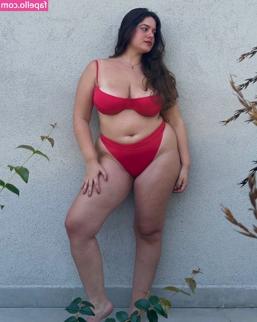 Dalia Akstein [ dalia-akstein ] - Who would like to cum inside me this weekend I want to be filled up