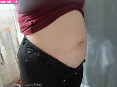 bigass_latina [ bigass-latina ] - Baby show me your dick I wish I could see it and give it a big dick