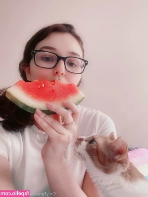 leanalovings - Wanna hear a secret? 🥰 dm me