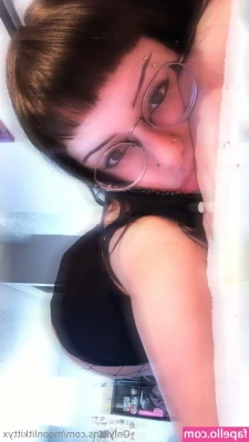 moonlitkittyx - Appena carica vedrete un bel video dove finalmente scopiamoo xd e