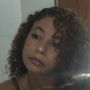 Yzabelle 01