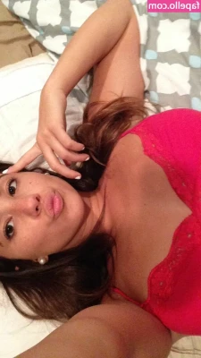 Jenna Scotti [ jenna-scotti ] - I want to know what your fantasies are!