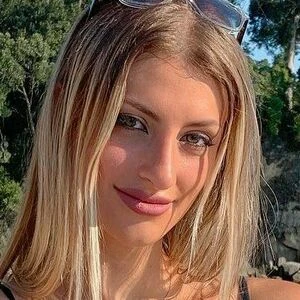 Paula Curras