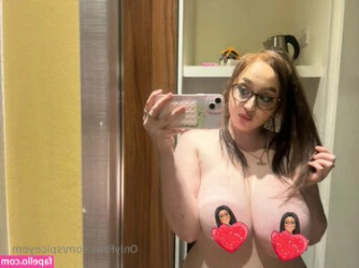 spiceyem - Belly is huge ❤️