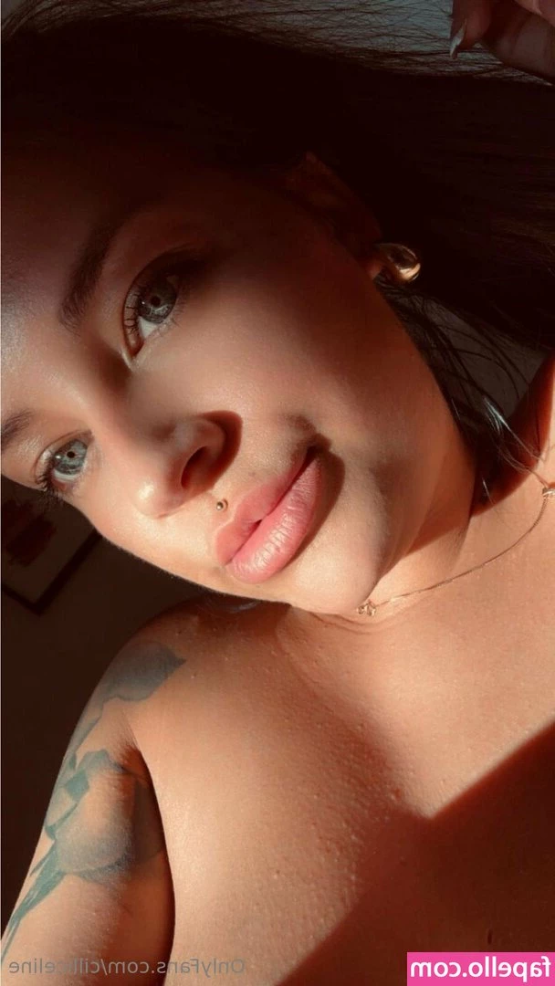 cilliceline - I love a lil nasty wore   eat this pussy like a good girl