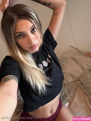 pauuuline [ pauuuline-1 ] - Let's get hot and sweaty together 😏