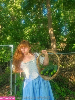 mandyfrizzle - https://onlyfans.com/324091305/tillykush