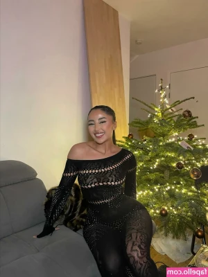 Akirayass [ akirayass-1 ] - This pussy cumin to a city near you 🍑🍆💦👅