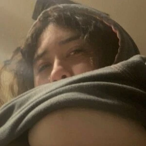 Embraceneeko