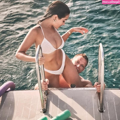 Olivia Culpo [ olivia-culpo ] - I know you want me 😏