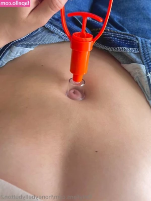 honeybellybutton2 - Stepping into my soft slippers