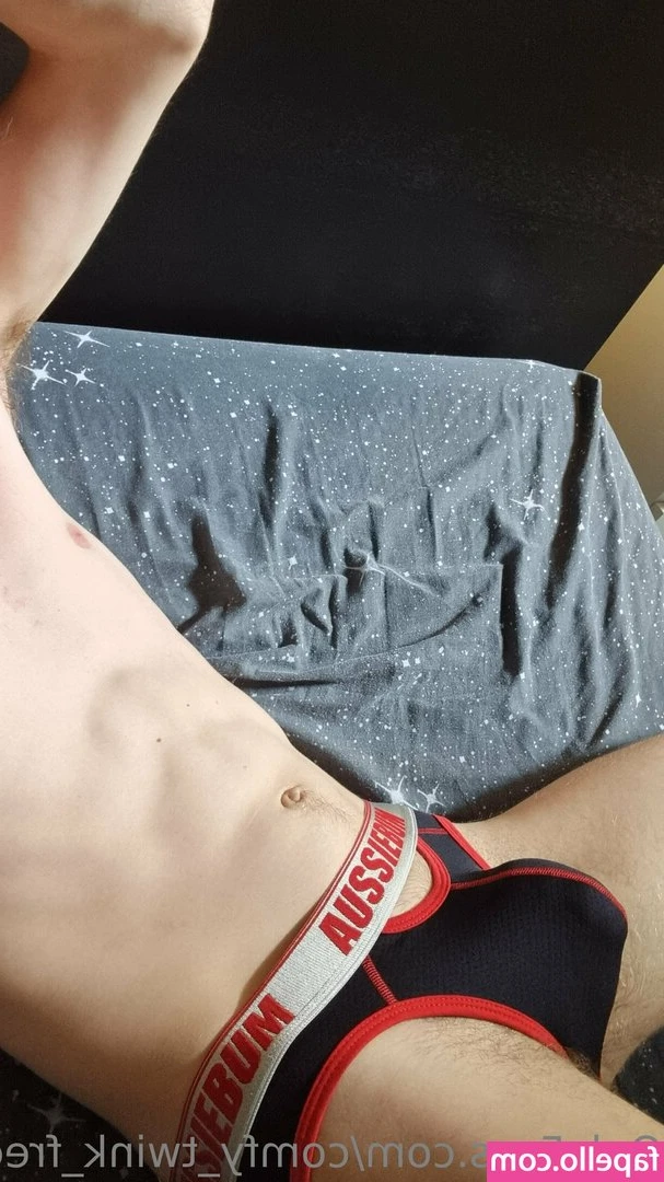 comfy_twink_free [ comfy-twink-free ] - 👸 Princess 💕✨🌟✨🎀