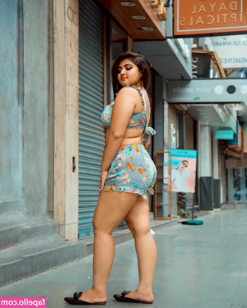 Twinkle Sharma [ twinkle-sharma ] - You could spoil me, and I can spoil you with little snaps like this -