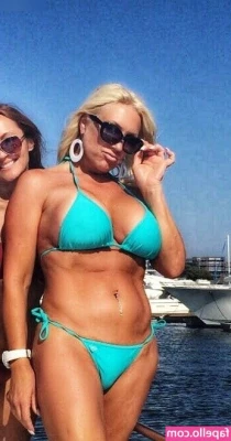 Linda Hogan [ linda-hogan ] - HAPPY BIKINI DAY   check out my bikini booty