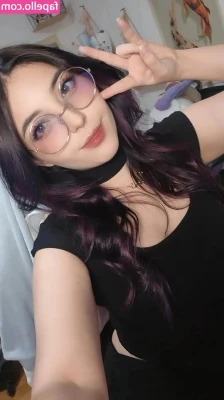 TinyCherry - NNN is finally over 🎉! Time for destroy dick december? 🫣 💦