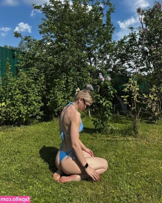Sportlerinnen deutsch & International (Prominent) [ sportlerinnen-deutsch-amp-international-prominent ] - 𝙰𝚗𝚍 𝚝𝚘𝚍𝚊𝚢 𝙸'𝚕𝚕 𝚝𝚎𝚊𝚌𝚑