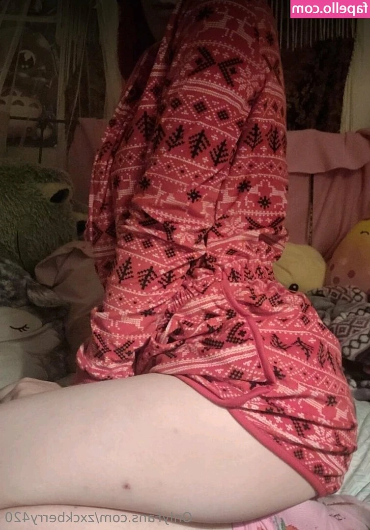 zxckberry420 - If you wanna get your hands onto this video straight into your DMs