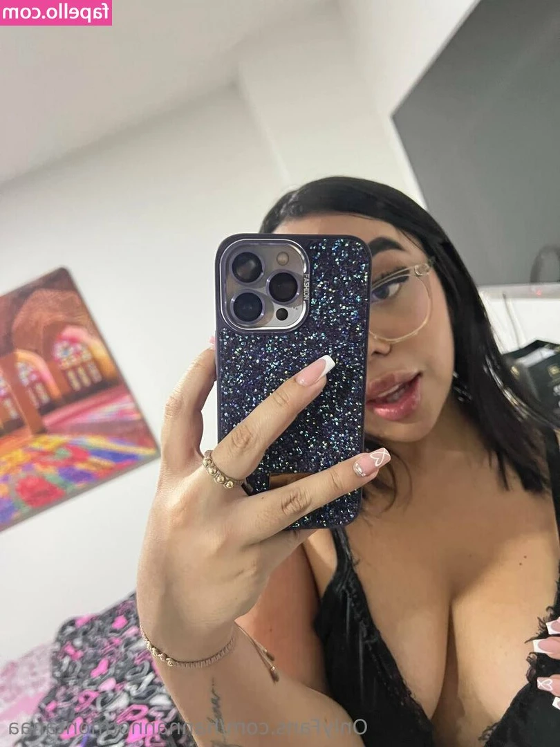 hannannotmontanaa - I’m curious, since I changed my structure to weekly videos and less